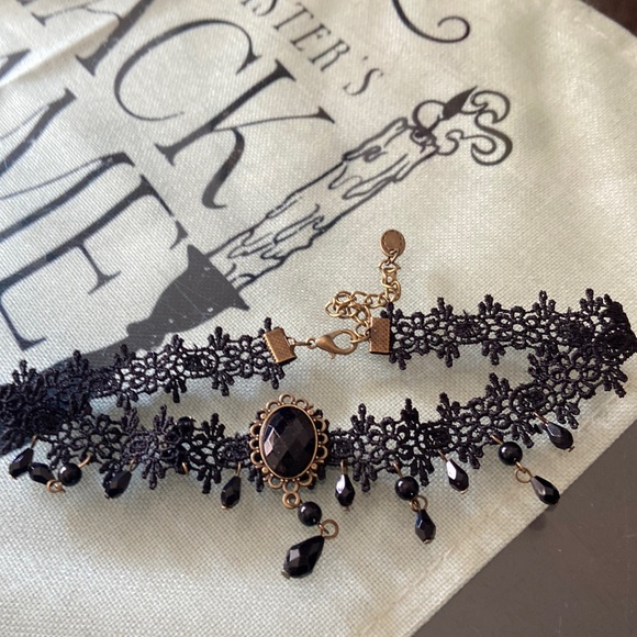 Free People Jewelry - Steal of the week 🖤🤍 Gothic choker